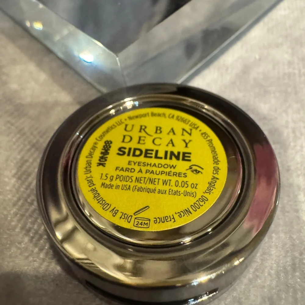 Urban‎ Decay Single Eyeshadow SIDELINE